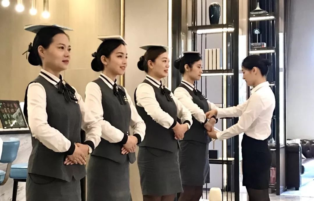 電建物業(yè) 從點(diǎn)滴細(xì)節(jié)出發(fā)，用服務(wù)點(diǎn)亮生活